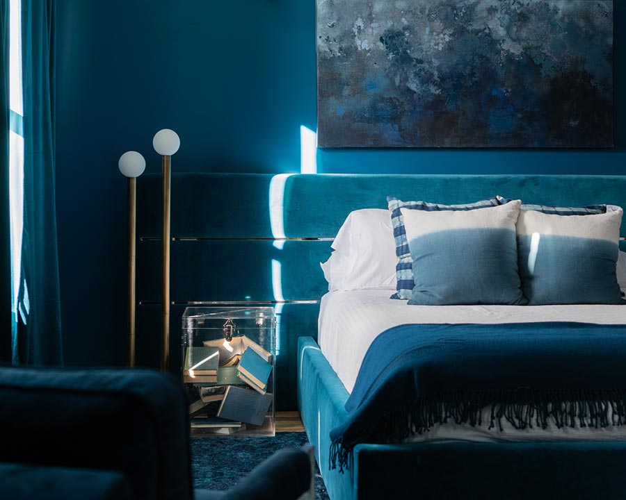 Kind of Blue room bed image